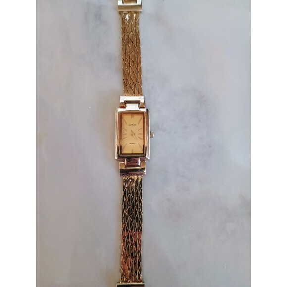 La Mode Accessories - Vintage La Mode Gold Tone Quartz Watch Japan Movement Mesh Band Mint Works!